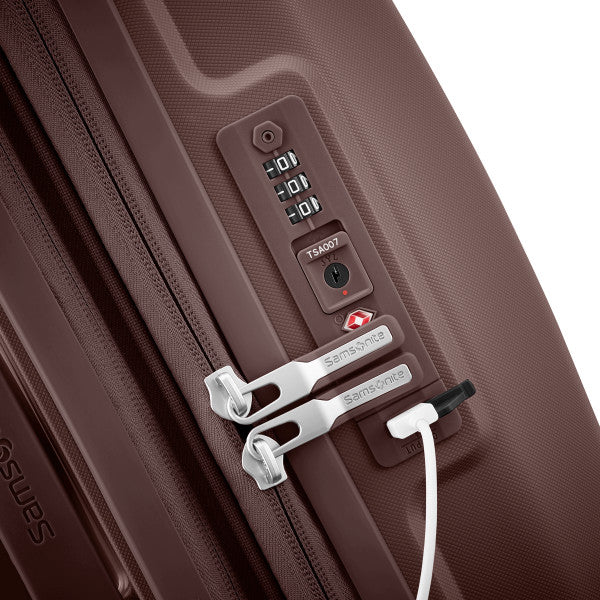 Samsonite Outline Pro Carry-On Spinner