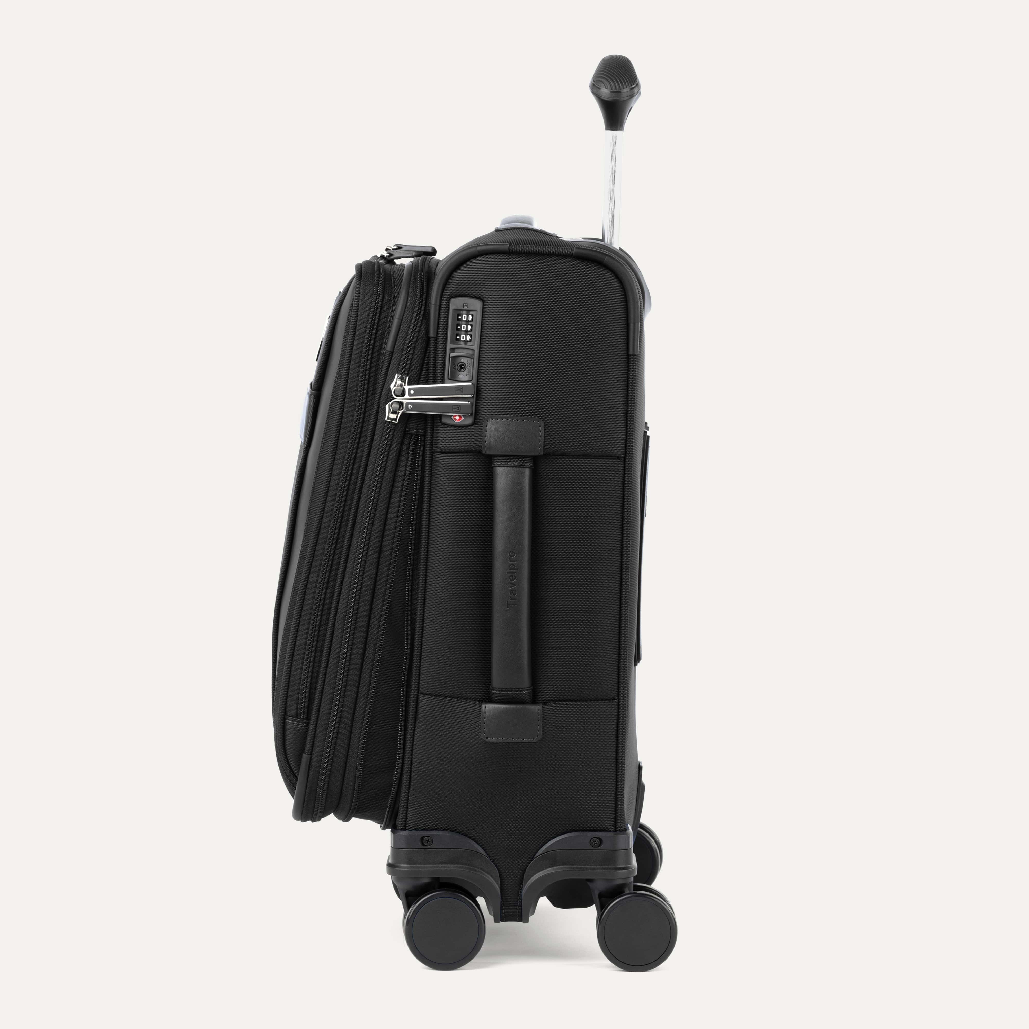 VersaPack+ Carry-On Spinner