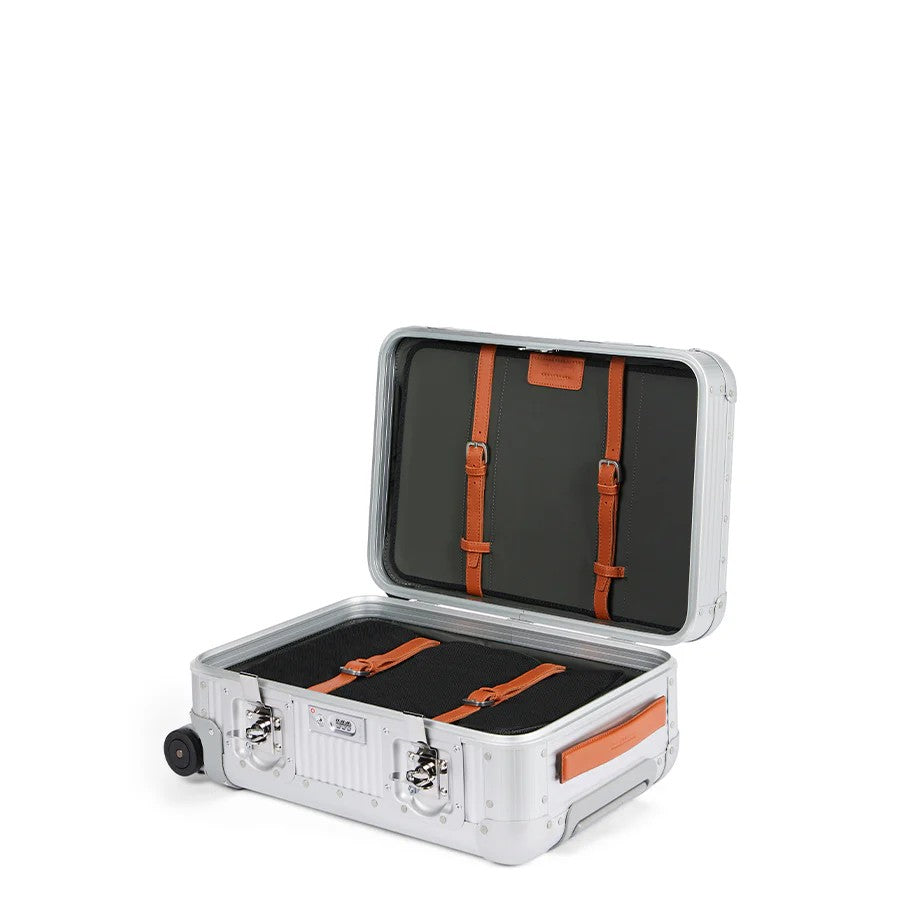 FPM Milano Bank Spinner 53 Trolley Cabin Size