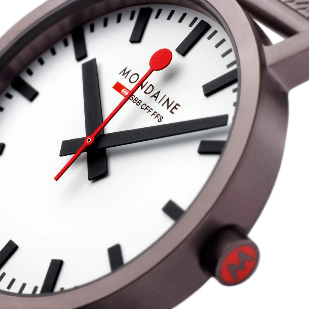 Mondaine Classic Brown Stainless Steel Mesh, 40 mm A660.30360.1BSBZ