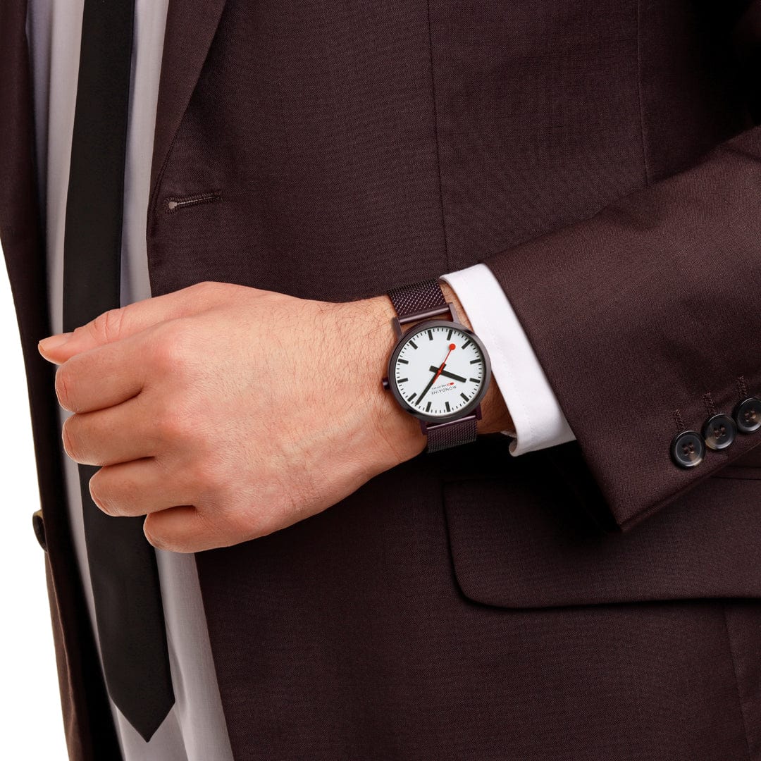 Mondaine Classic Brown Stainless Steel Mesh, 40 mm A660.30360.1BSBZ