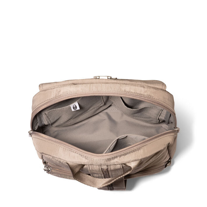 Baggallini Coastal Flip Lock Day Pack