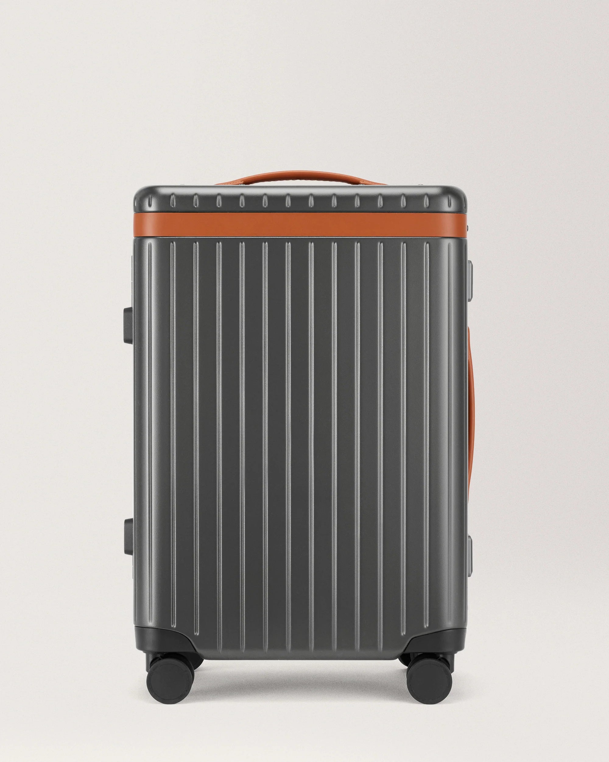 Carl Friedrik Hybrid The Large Carry-on Cognac