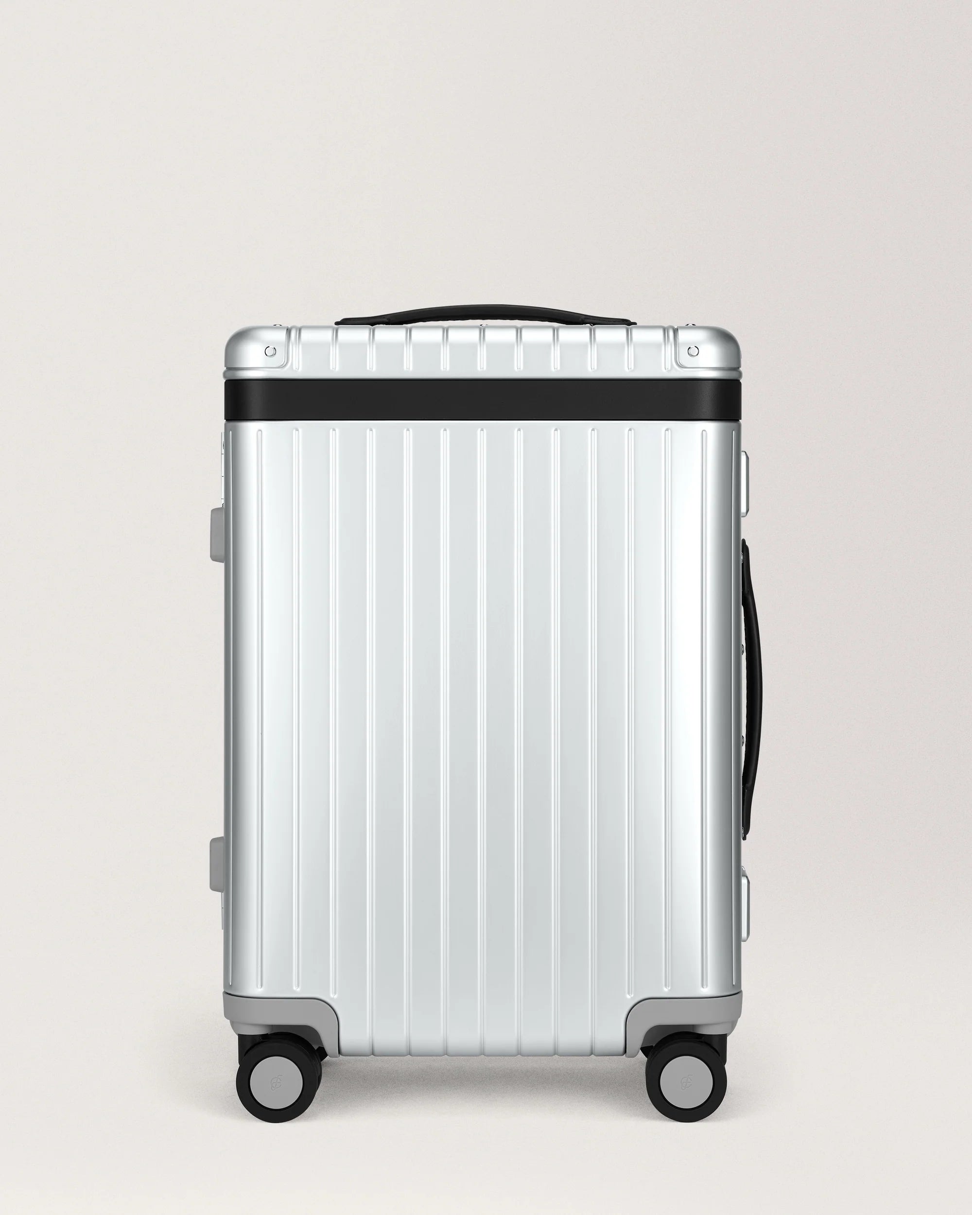 Carl Friedrik Aluminium The Carry-on