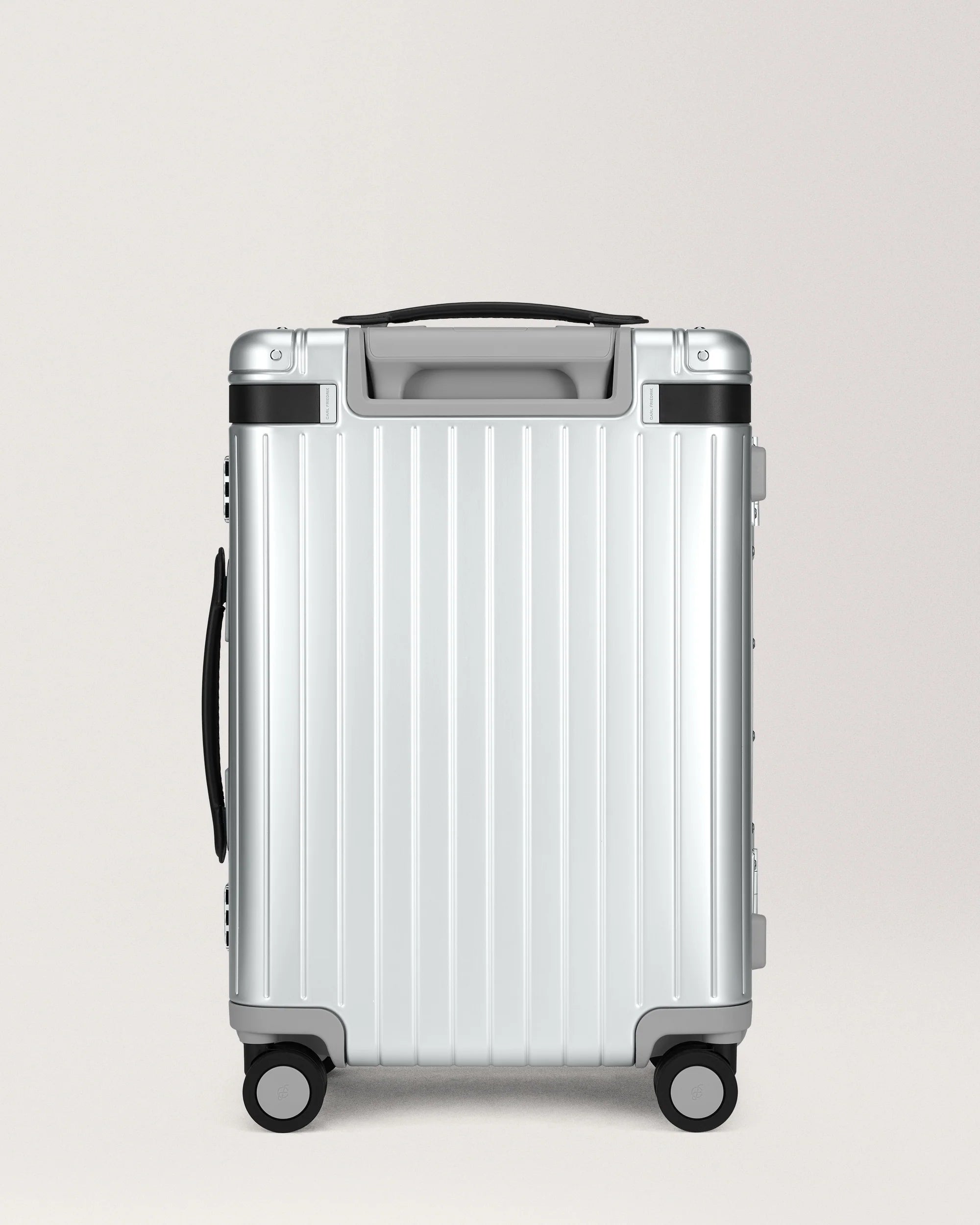 Carl Friedrik Aluminium The Carry-on