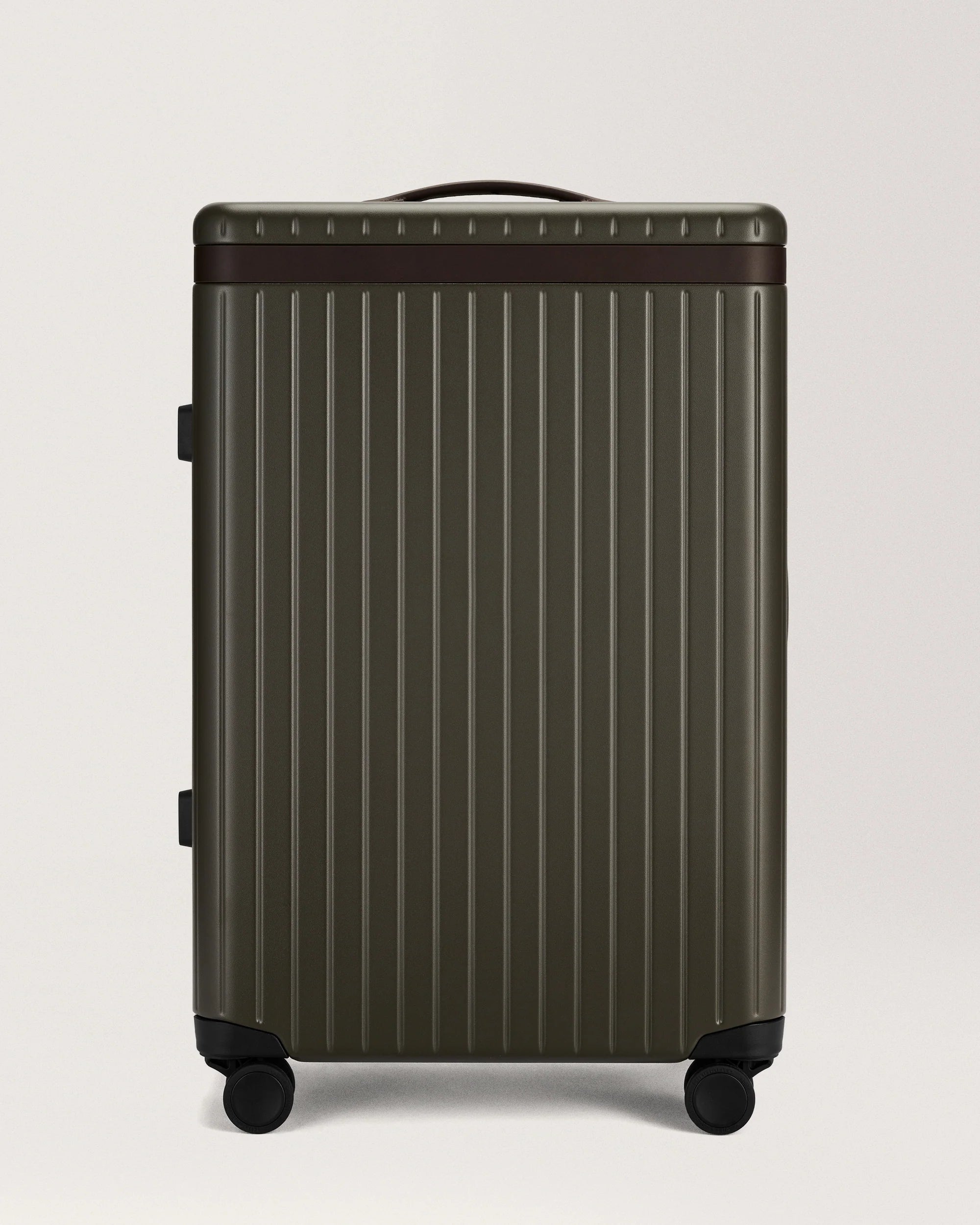 Carl Friedrik Hybrid The Check-in