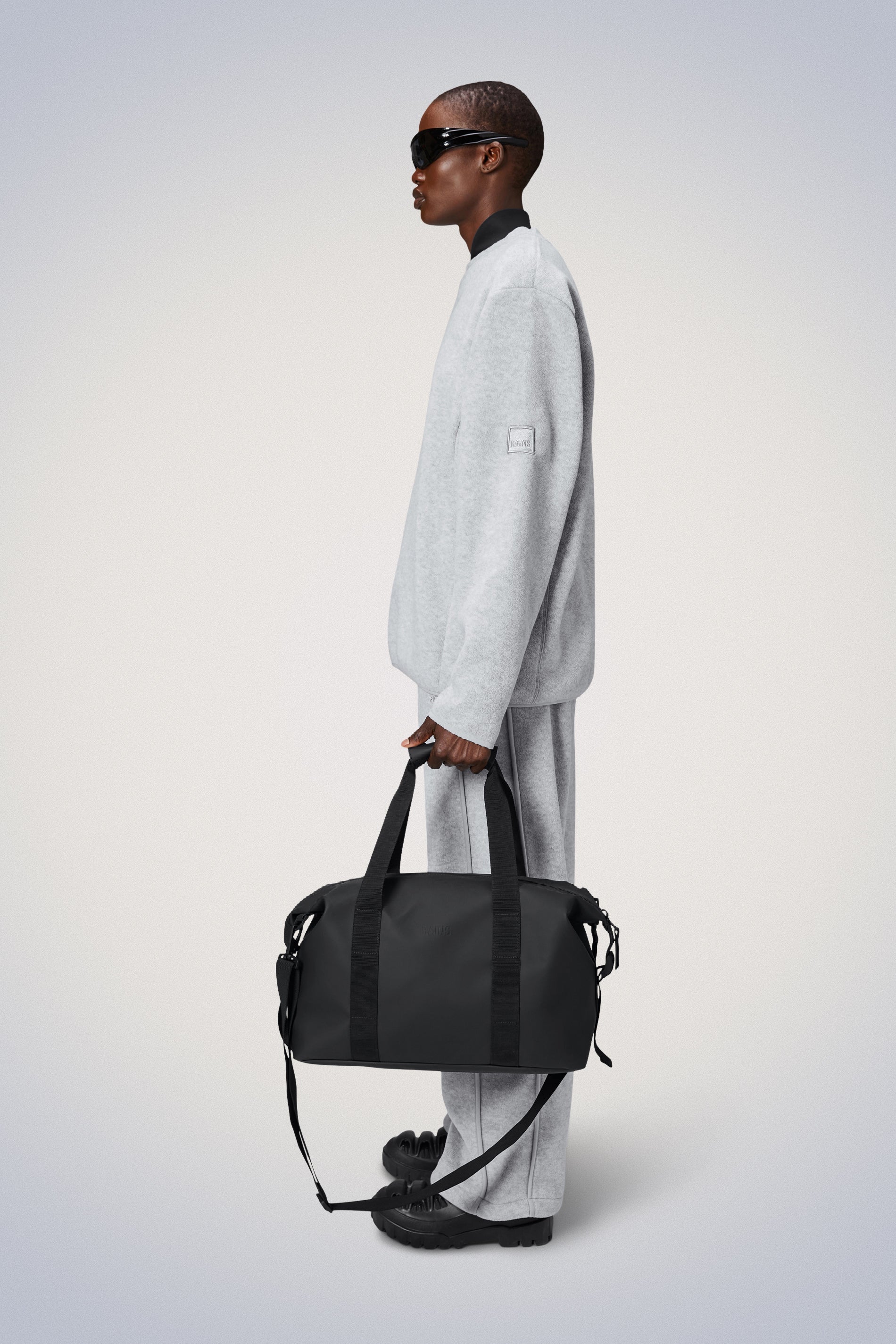 black rains bag Rains Hilo Small Weekend Bag (Black)