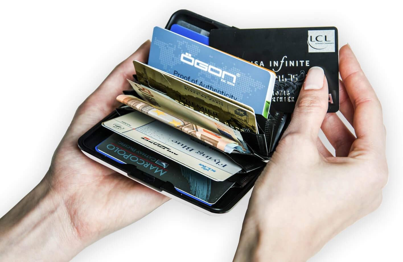 OGON STOCKHOLM SMART CASE WALLET DOTS