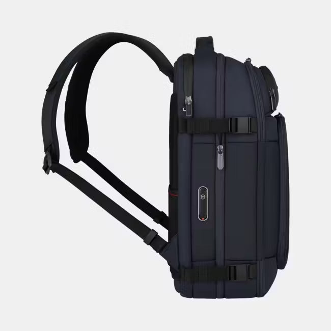 Victorinox Werks Traveler 7.0 Boarding Bag