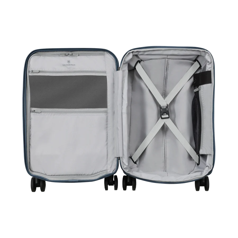 Victorinox Connex Frequent Flyer Plus Hardside Carry-On