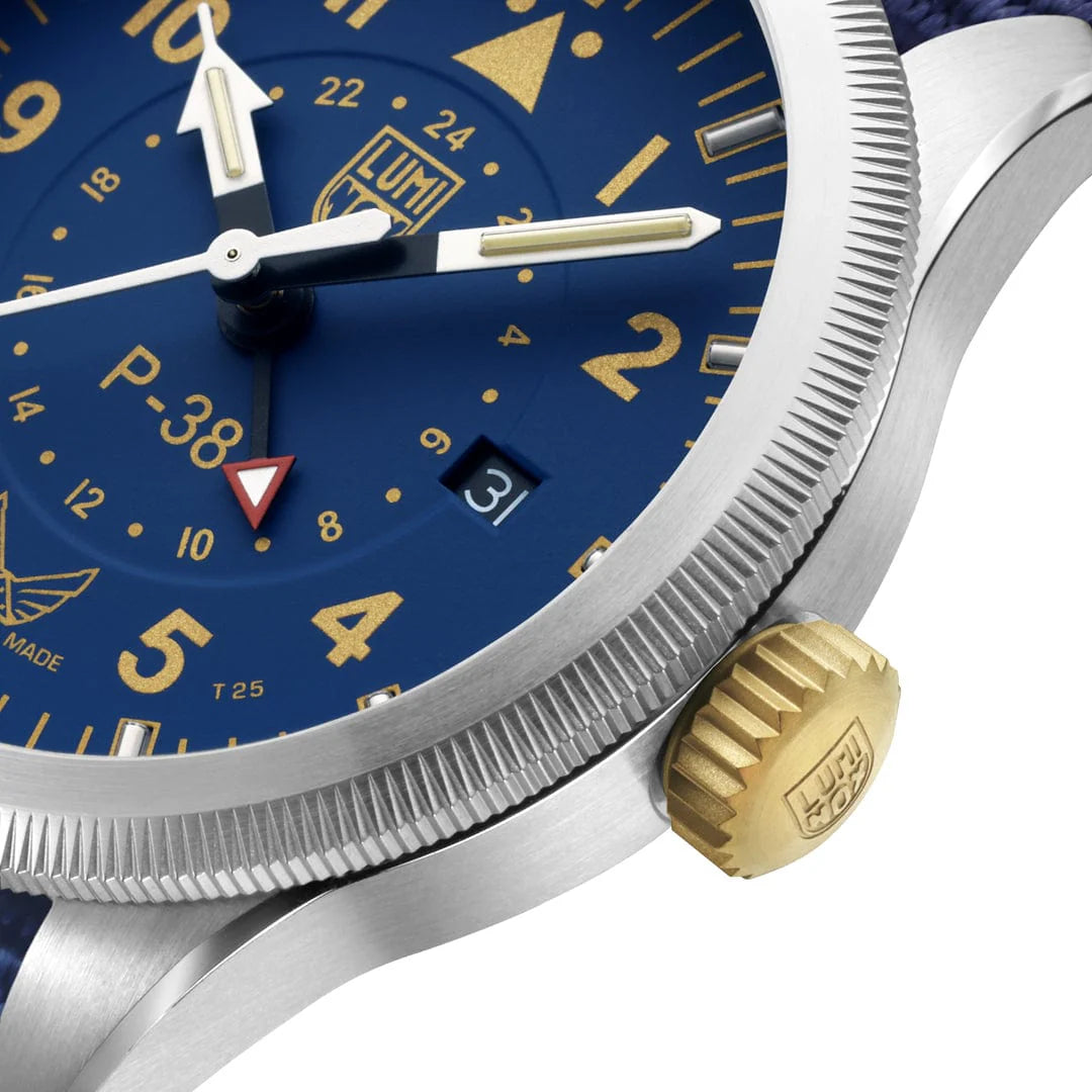 Luminox P-38 Lightning x Volition America P-38 LIGHTNING®, The Guardian, 42 mm XA.9521.VOL