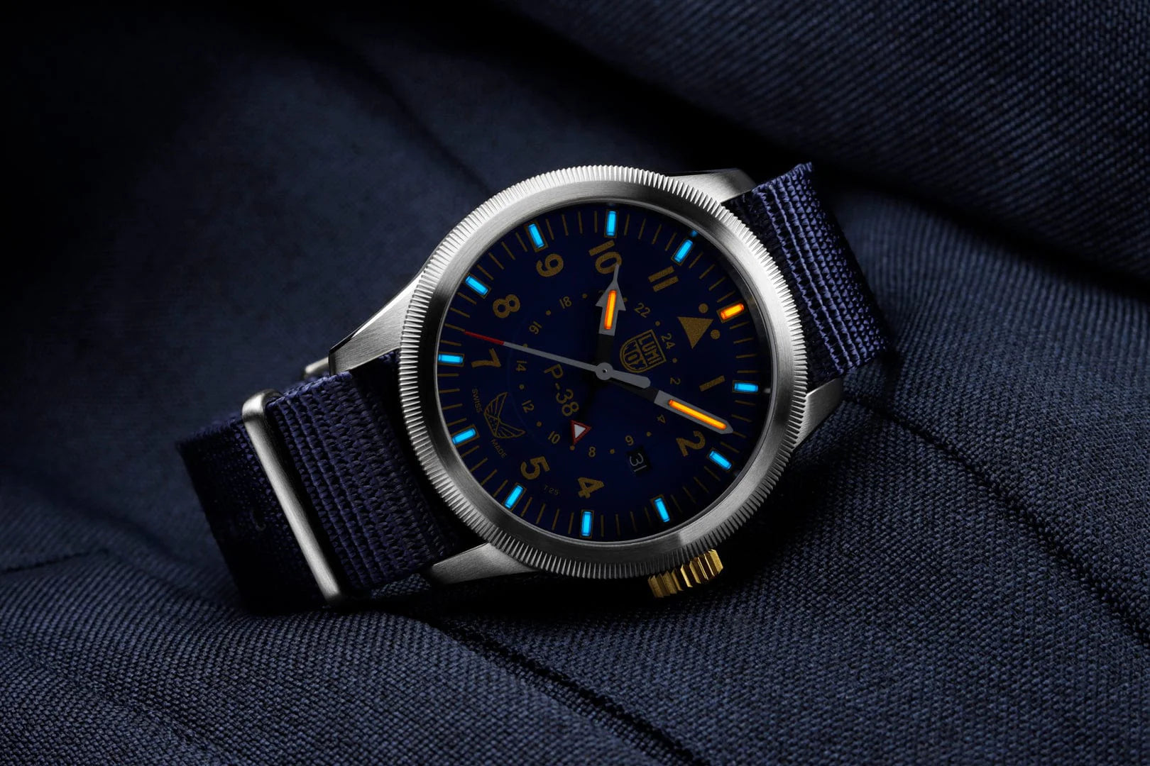 Luminox P-38 Lightning x Volition America P-38 LIGHTNING®, The Guardian, 42 mm XA.9521.VOL