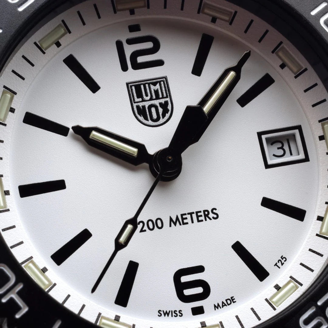 Luminox Pacific Diver Ripple Dive Watch, 39 mm XS.3127M