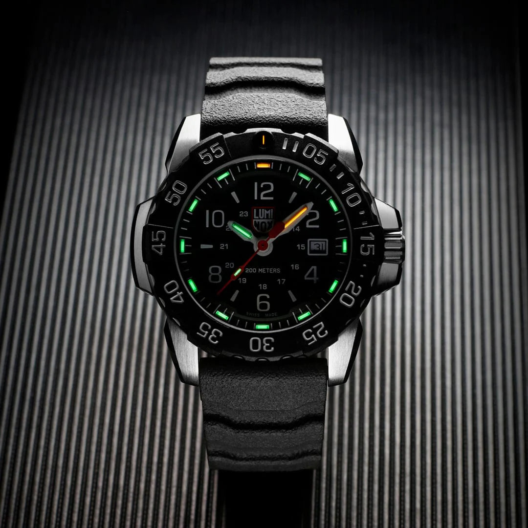 Luminox Navy SEAL Rubber, Steel, CARBONOX™ (RSC) Military Dive Watch, 45 mm XS.3251.CB