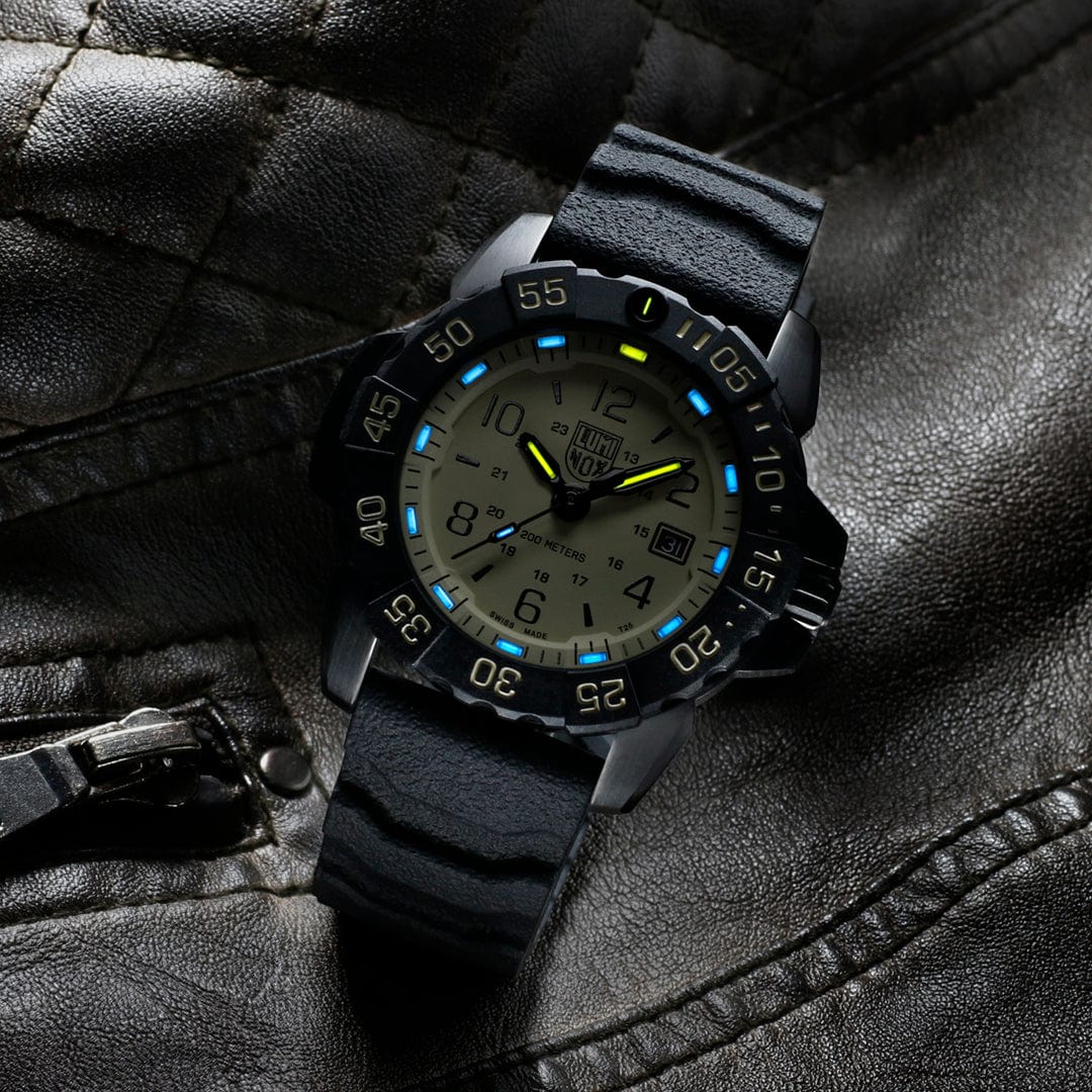 Luminox Navy SEAL Foundation Military Dive Watch, 45 mm XS.3251.CBNSF.SET