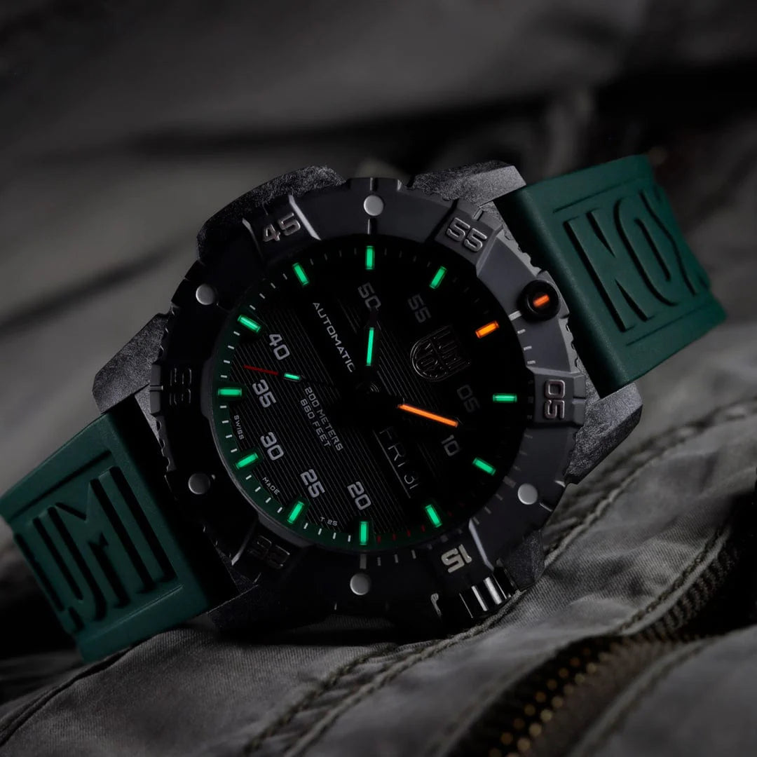 Luminox Master Carbon SEAL Automatic Dive Watch, 45 mm XS.3877