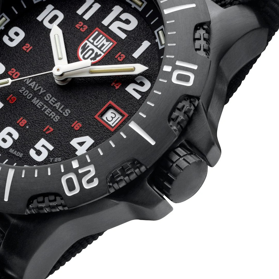Luminox Navy SEAL 4230 Military Dive Watch, 45 mm XS.4231.SET