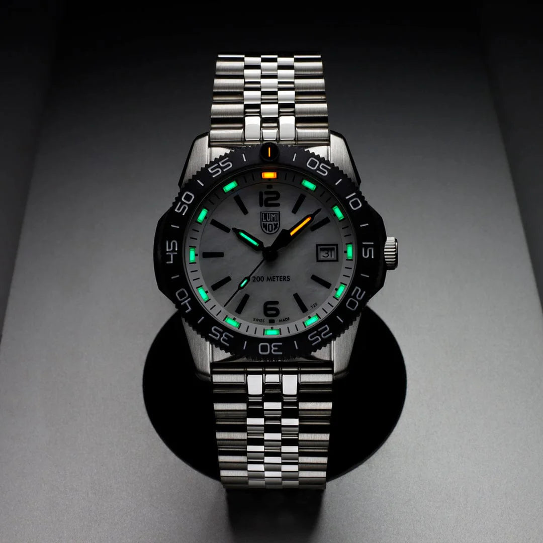 Luminox Pacific Diver Ripple Dive Watch, 39 mm XS.3126M.1