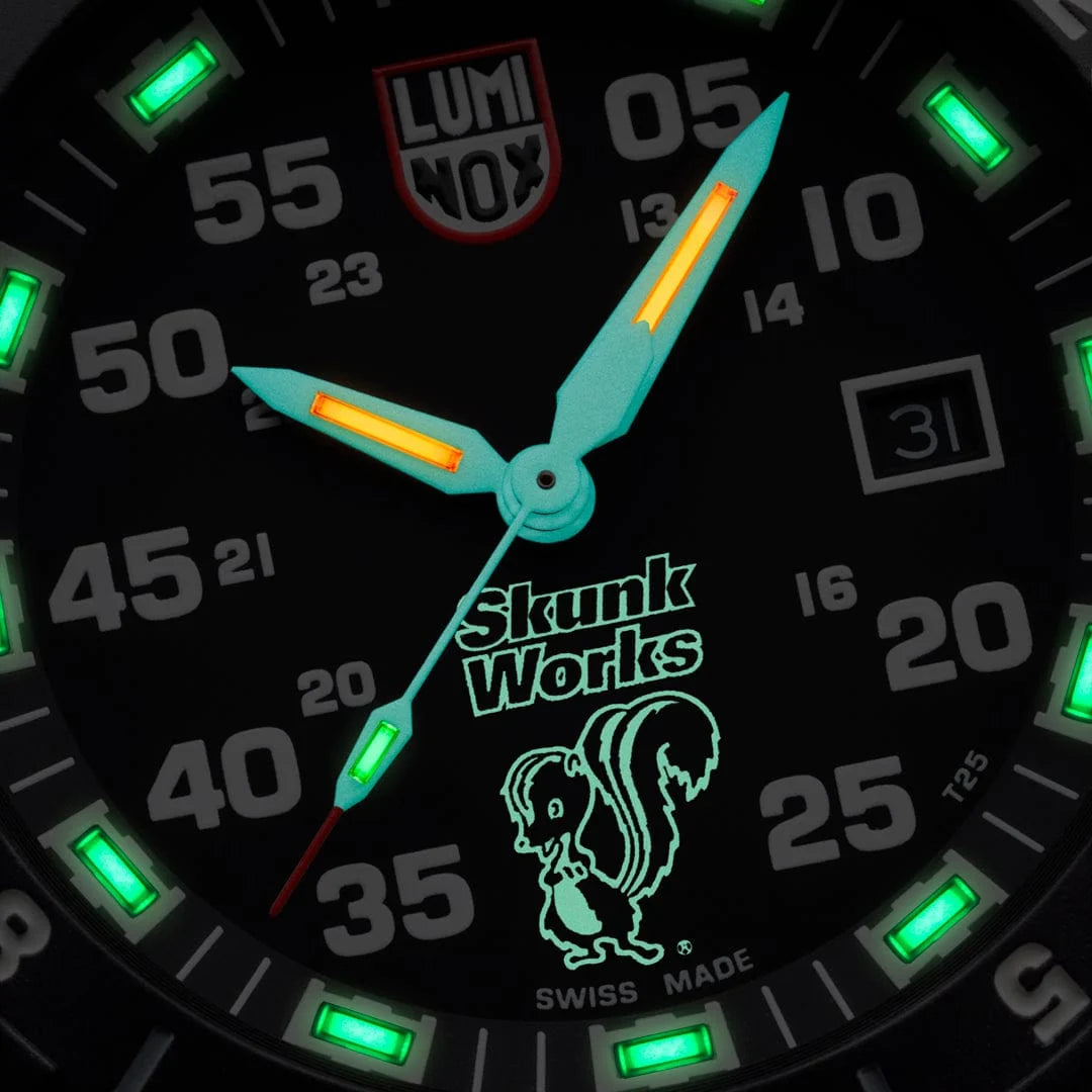 Luminox F-117 NIGHTHAWK® x Skunk Works® 6440 Heritage, Pilot Watch, 44 mm XA.6442.H