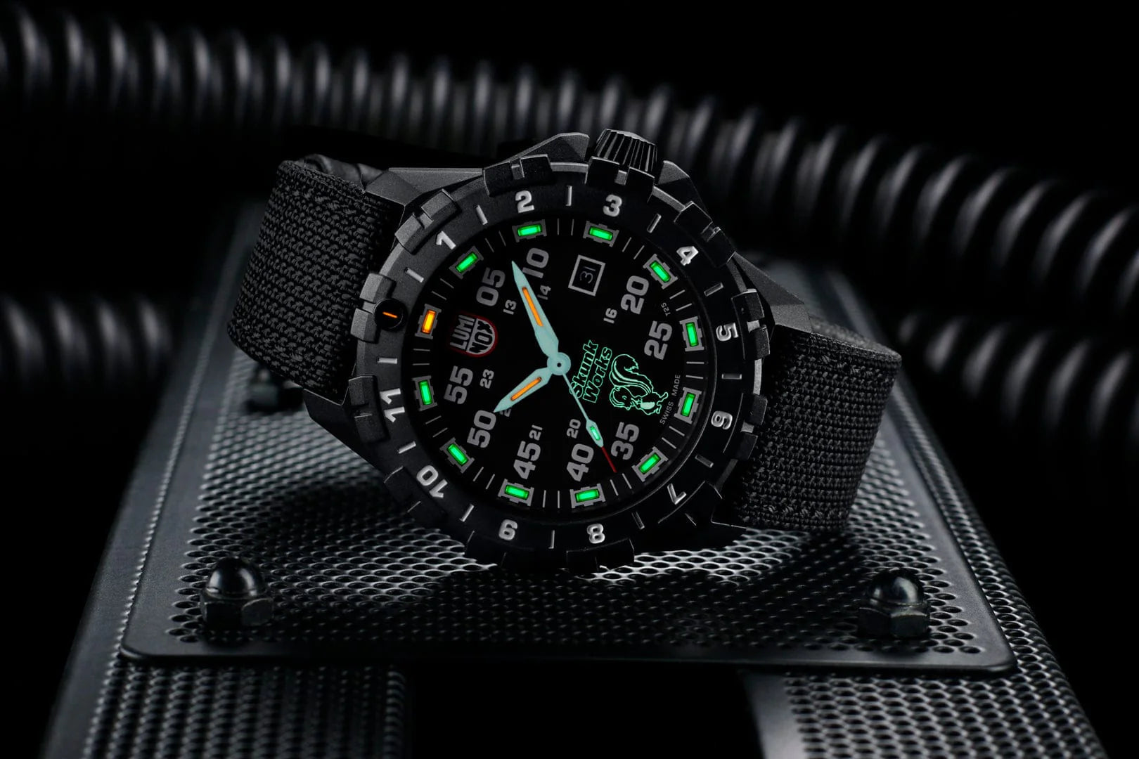 Luminox F-117 NIGHTHAWK® x Skunk Works® 6440 Heritage, Pilot Watch, 44 mm XA.6442.H