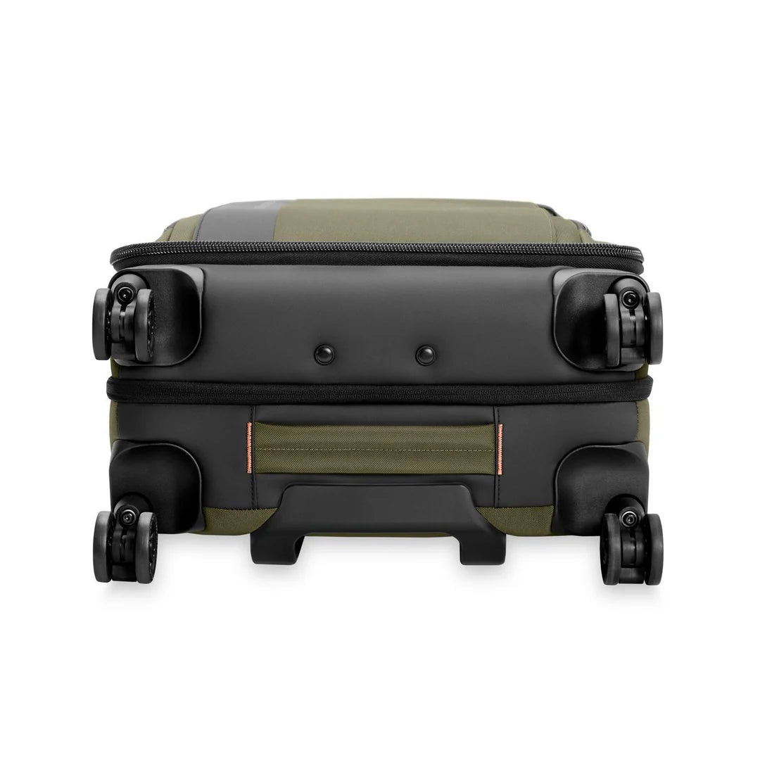 Briggs & Riley ZDX Global 21" Carry-on Expandable Spinner