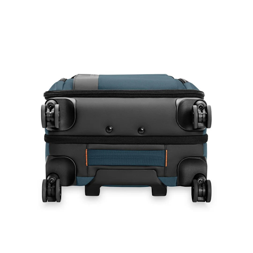 Briggs & Riley ZDX Essential 22" Carry-On Expandable Spinner