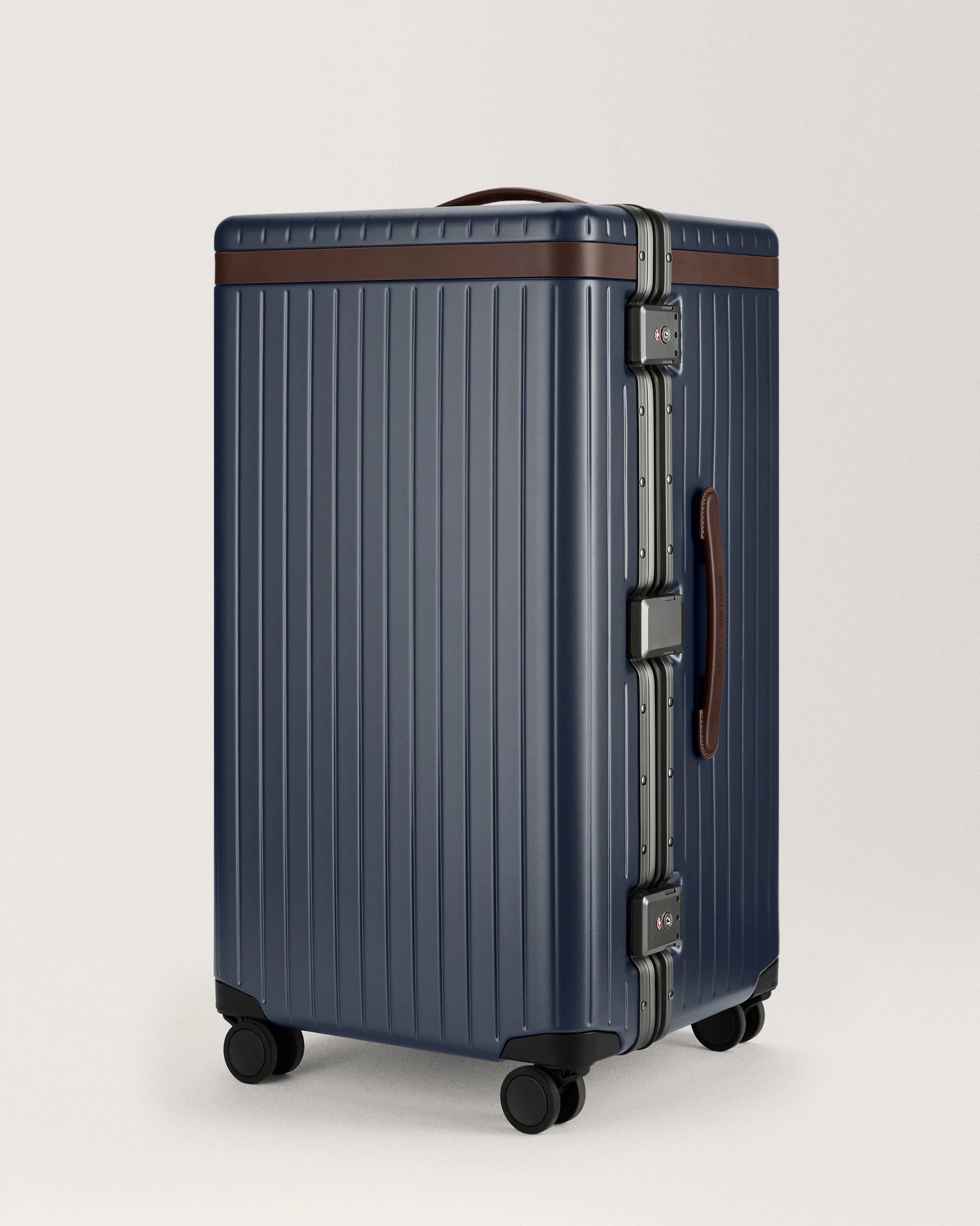 Carl Friedrik Hybrid Trunk