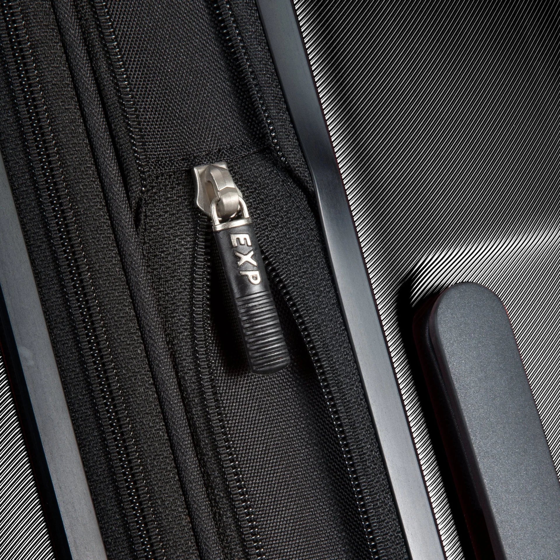 Ricardo Melrose Hardside Large Check-In Expandable Spinner