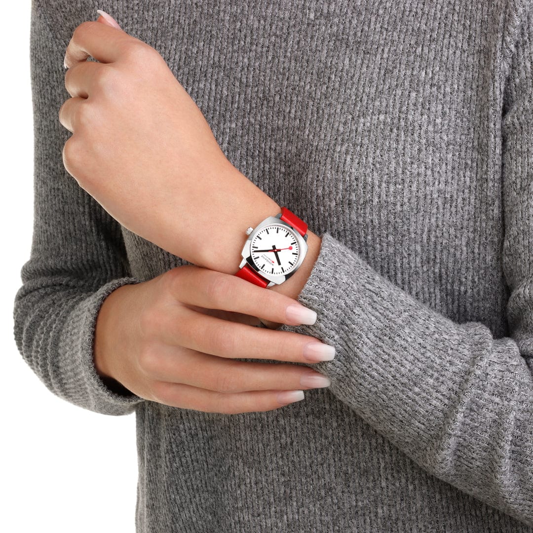 Mondaine Petite Cushion Watch Red vegan grape leather, 31 mm MSL.31110.LCV