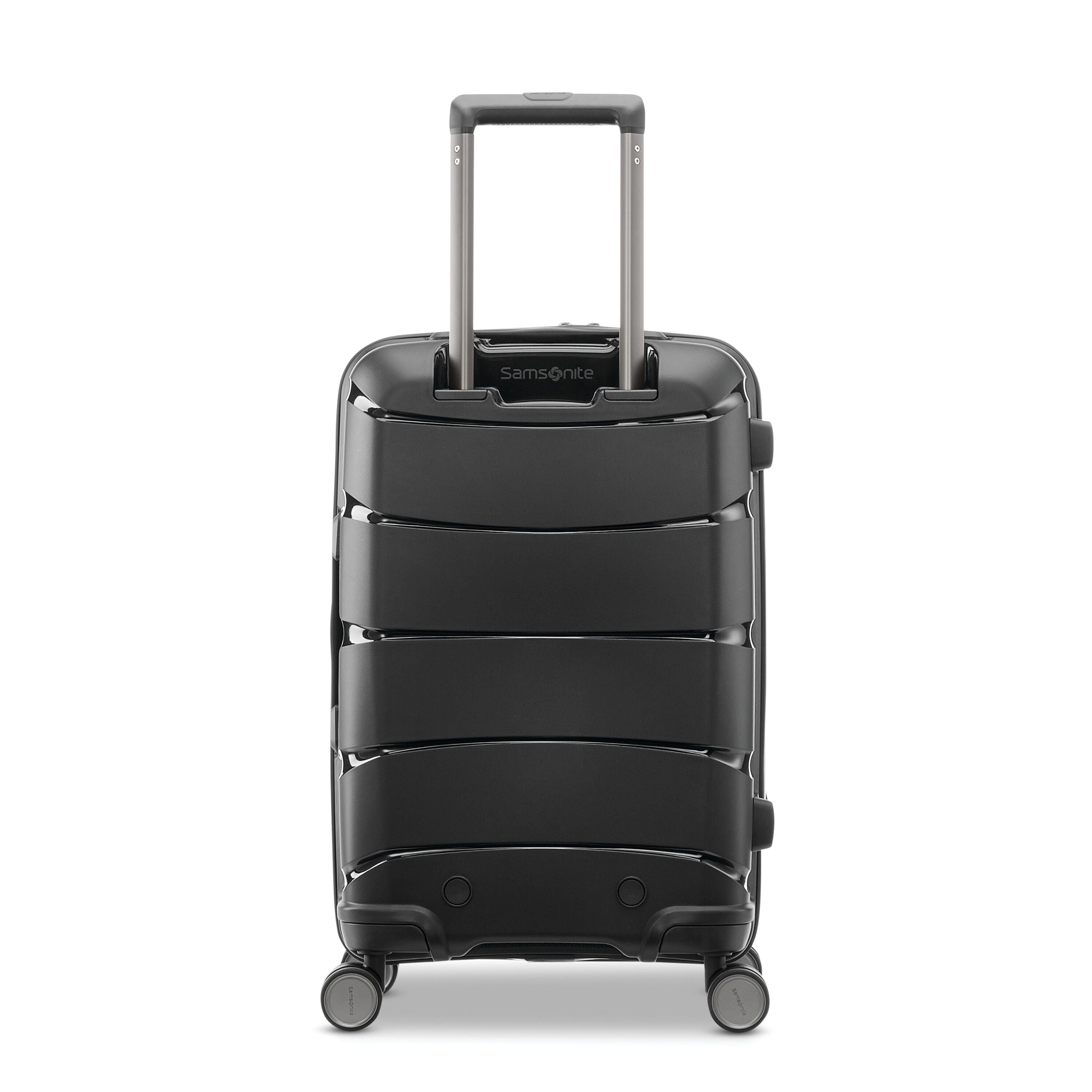 Samsonite Outline Pro 22 x 14 x 9 Carry-On Spinner